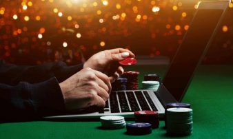Вместо отпуска — онлайн-казино: новая реальность или пустая трата времени?